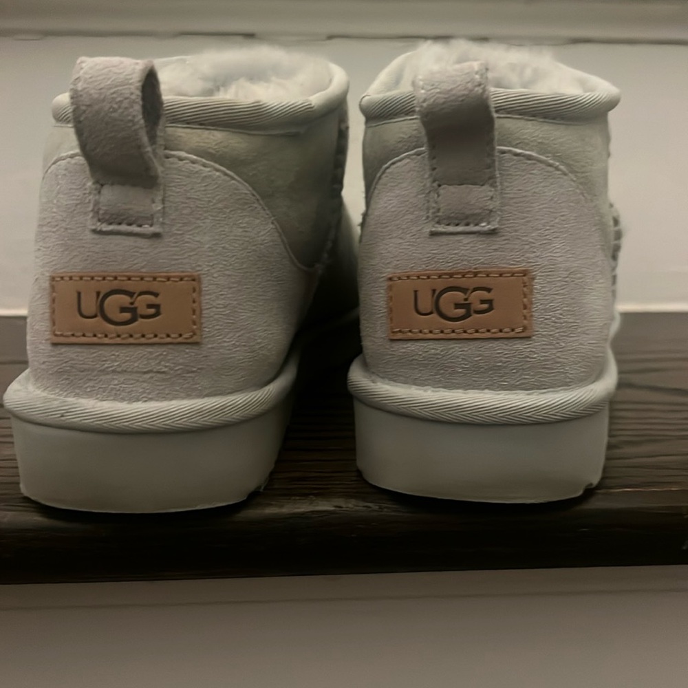 Ugg ultra mini